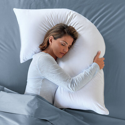 L-SHAPED PILLOW